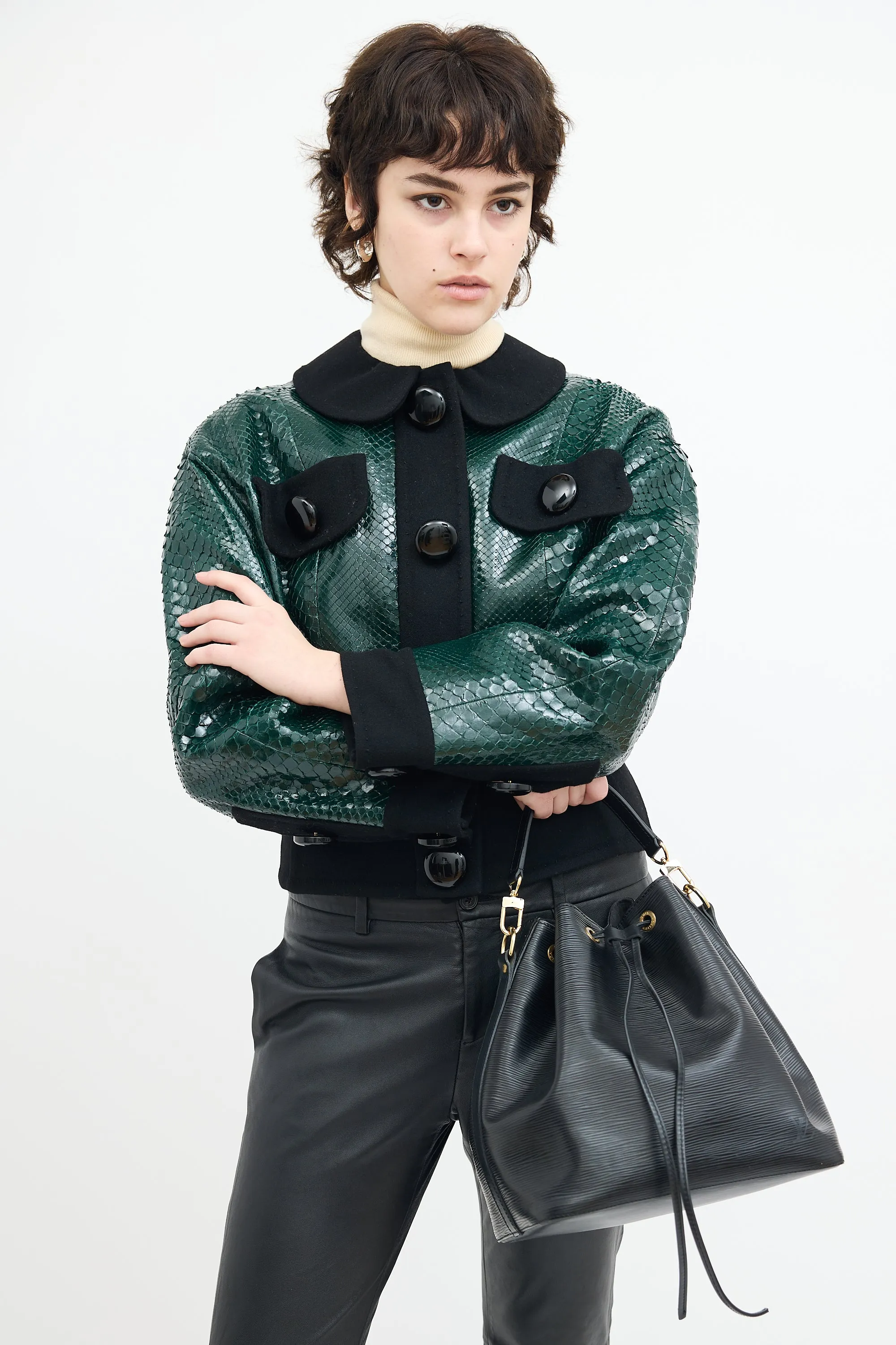Black Epi Leather Petit Noé Bucket Bag