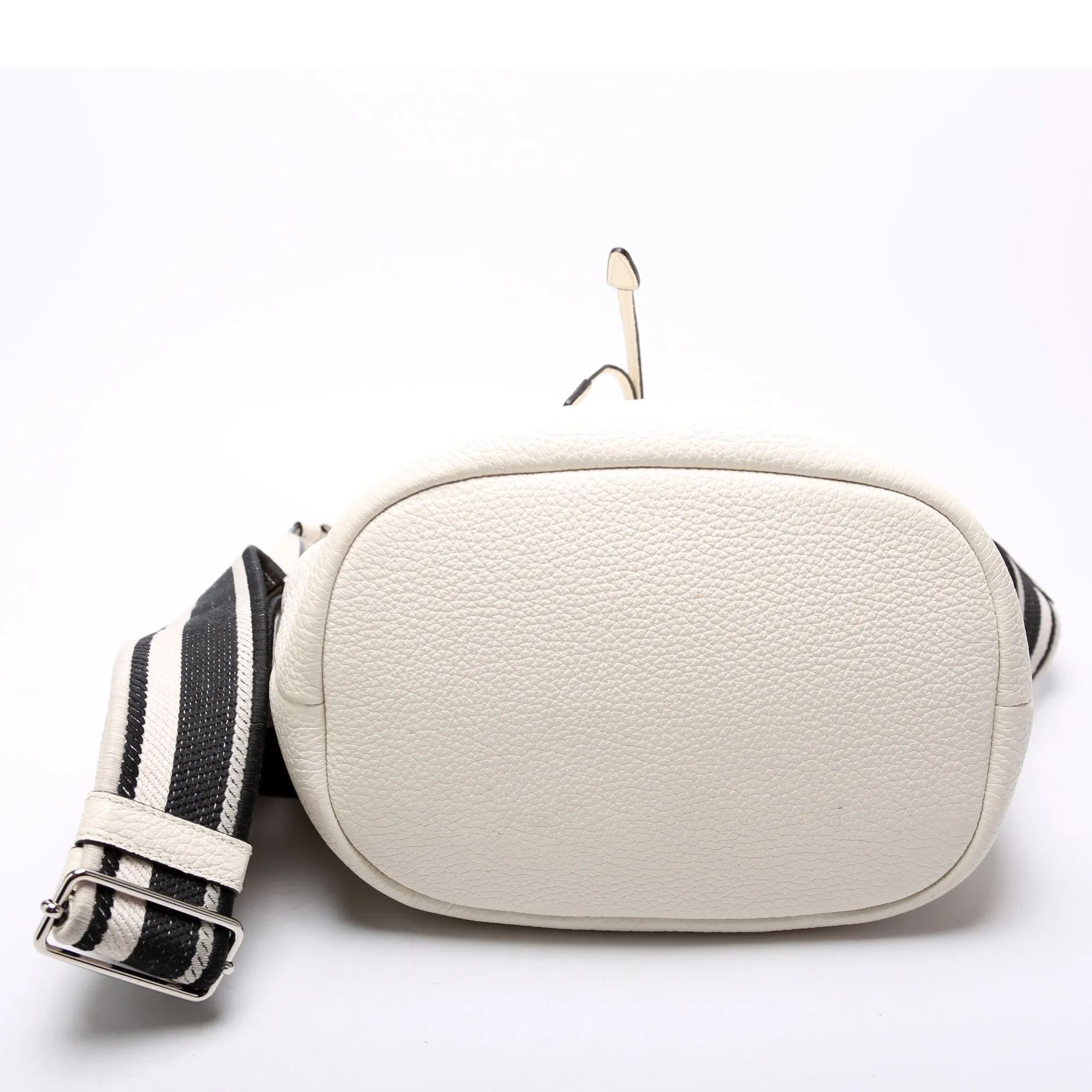 Bucket Bag Leather