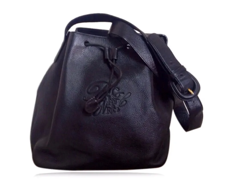 Vintage Nina Ricci genuine black leather classic hobo bucket shoulder bag with embossed logo. Maroquineri collection. Made in Italy